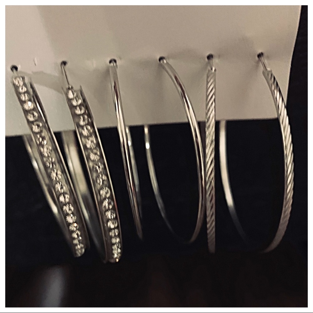 ✨LAST SET✨Set of chic fun hoop earrings - Picture 2 of 5